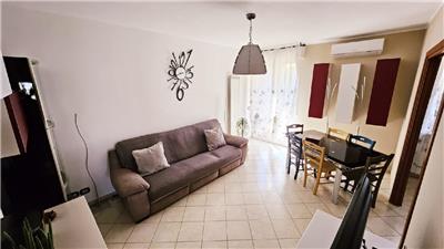 Ref. 055 -  Three-Room Apartment with Cellar and Garage